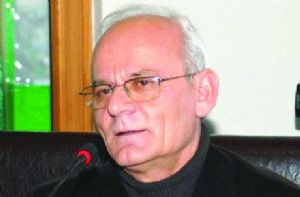 Mustafa Özçelik'in Yeni Şiir Kitabı Ebabil'den