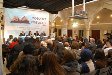 Tasavvuf, edebiyatımızın vazgeçilmezidir