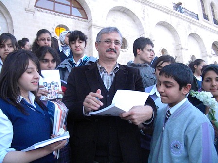 Fahri Tuna, Edebiyat Söyleşisi İle Mardin'e Veda Etti