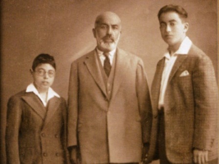 Zeytinburnu Belediyesi Kültür Yayınları'ndan Mehmet Âkif'in Şanına Layık Bir Eser