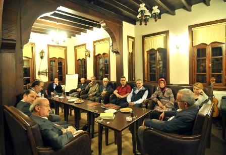 Tyb Sakarya’da Vali Hasan Duruer  'Sanat/Edebiyat Bağlamında Güneydoğu'yu Anlattı