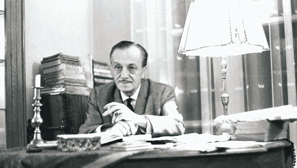 CHP Necip Fazıl’ın ödülünü gaspetmiş!