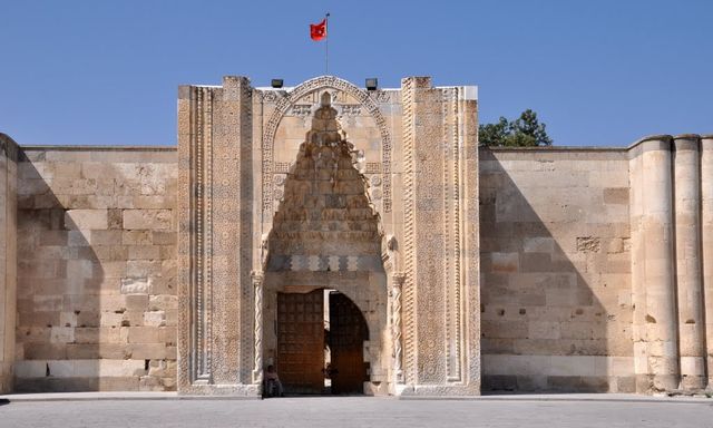 Kervansaraylar bize hangi dersleri veriyor?