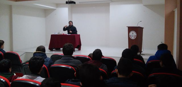 Mehmed Akif 'millet' derken neyi kastetti?