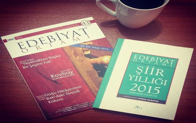 Prof. Dr. Turan Karataş'tan İlginç Bir 2015 Şiir Yıllığı