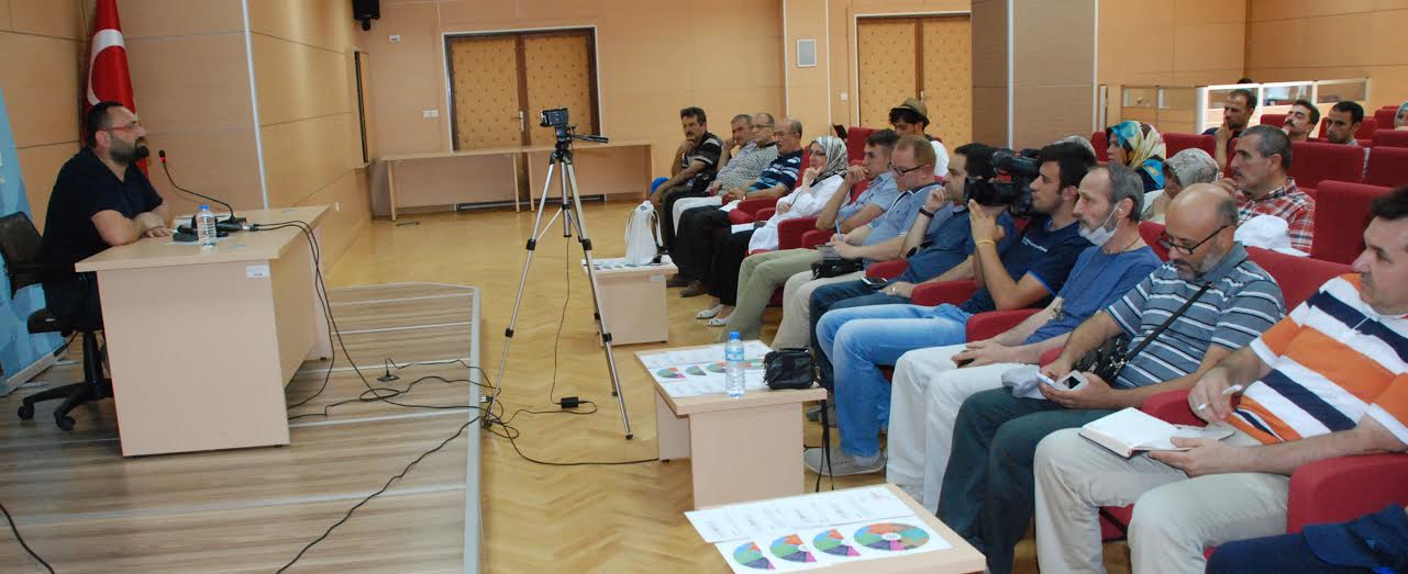 TYB Konya Şubesi’nde Yücel Çakmaklı sineması konuşuldu