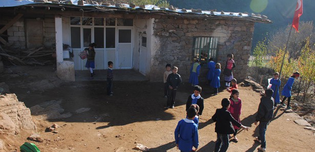 'Alternatif eğitim'in vakti geldi de geçiyor