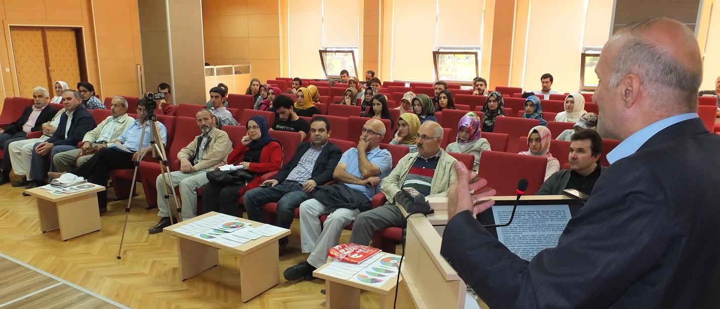 Konya Şubesinde “İslâm’ın Şiir ve Edebiyata Bakışı” konuşuldu