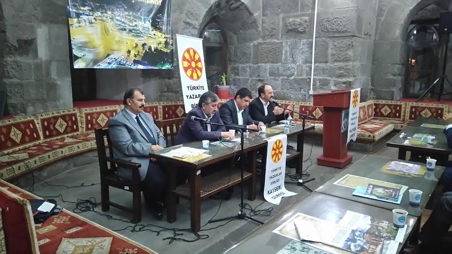 Kalem Sohbetlerinin 11. Programında Seyahat İzlenimleri Vardı