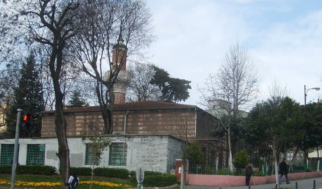 Hat talebeleri kalemlerini neden gömerlerdi?