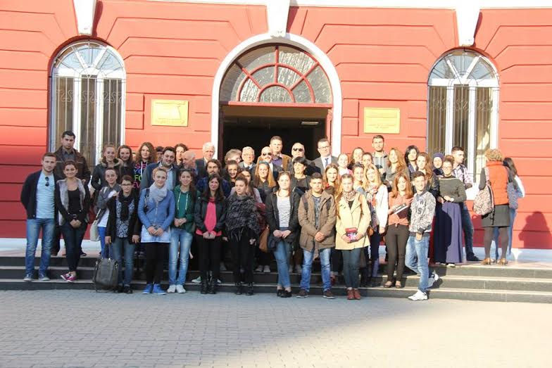 Ölümünün 65’inci Yılında Orhan Veli Kanık Tiran’da Anıldı...