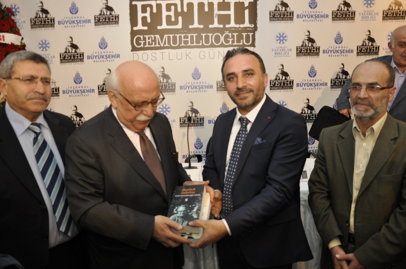 Şakir Kurtulmuş: Dost Biriktirmeliyiz