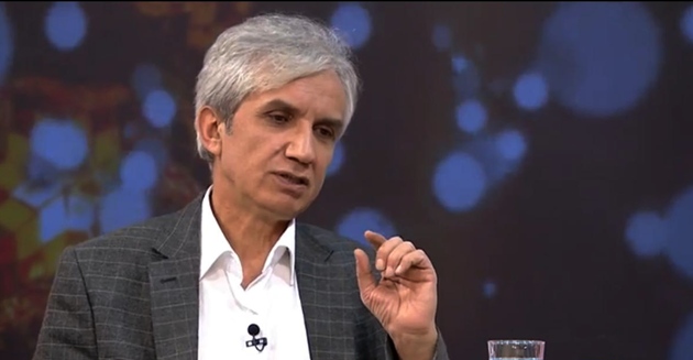 Erdal Çakır: Şehit Ömer Halisdemir'e temenna