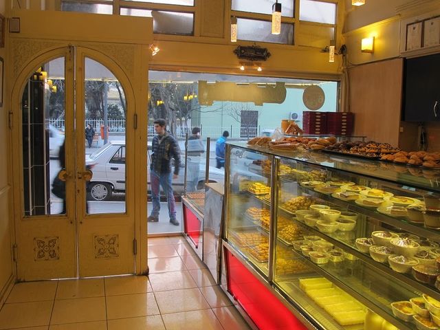 Bandırmalı Ali Efendinin dükkanına sahip çıkılmalı