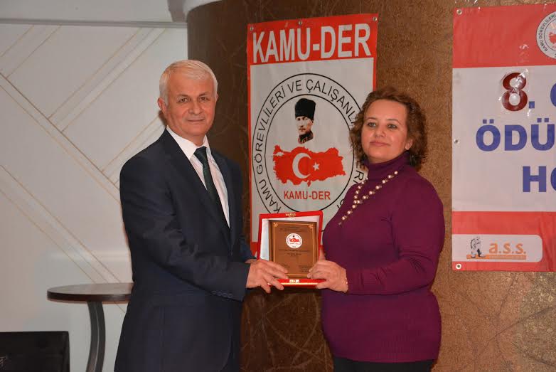 Mahmut Erdemir Kamuda Yılın Başarılı Şube Müdürü Seçildi