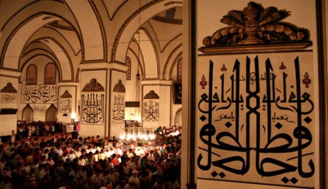 Komünizm manevi buhranın tabii bir neticesidir