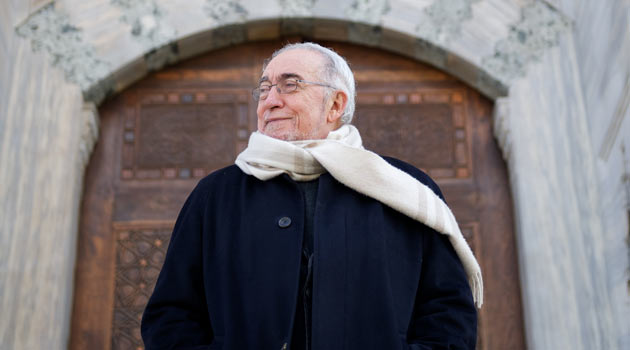 Hilmi Yavuz, bu kez 'Yara Şiirleri'yle geliyor