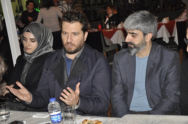 TYB İstanbul Şubesi: Mehmet Bozdağ: Bir dervişi 7 bin 500 liraya giydirdik