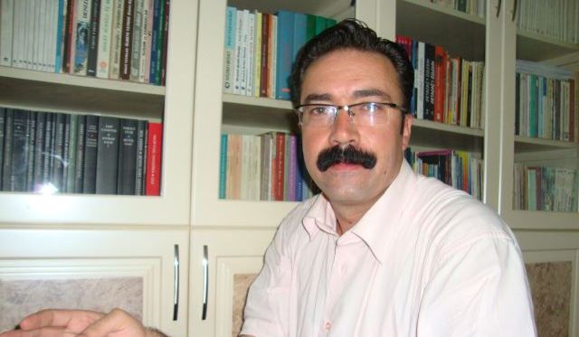 Hareket noktası gönüldür Reşit Güngör Kalkan'ın