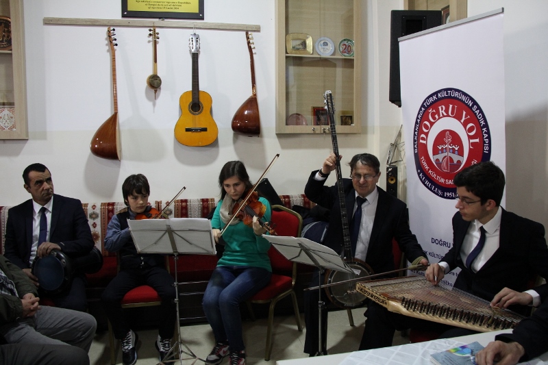 Bir Sözcük Avcısı ve Sarrafı: Arif Bozacı