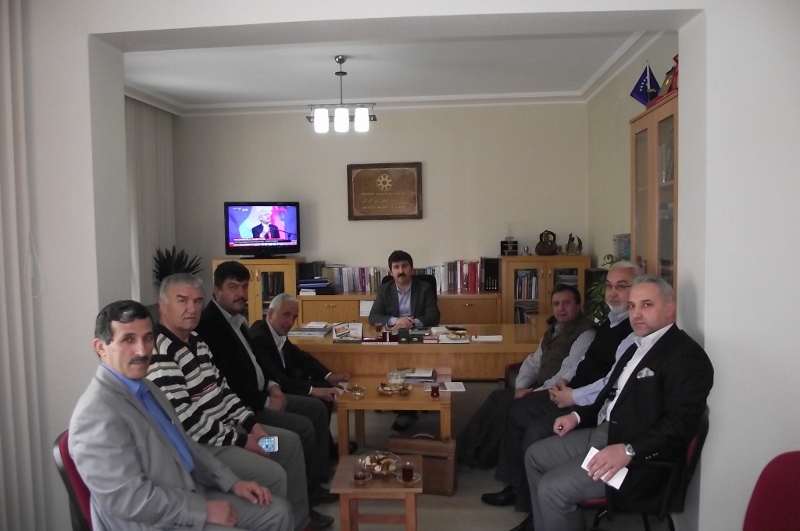 Şehir ve Medeniyet Derneği'nden Başkan'a Tebrik Ziyareti