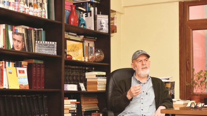 Mustafa Kutlu Şiir de Yazmış! İşte Kutlu'nun Şiirleri