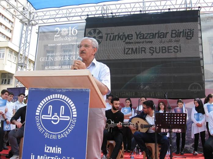 İzmir'de Kutlu Doğum Haftası Etkinlikleri