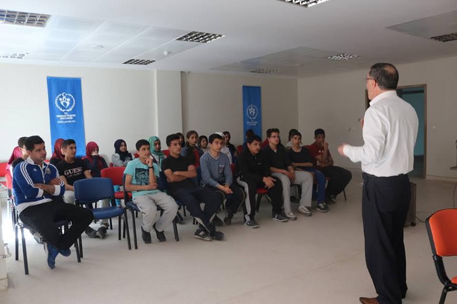 Siirt'te Seminer: Hayatta Başarılı Olmanın Yolları