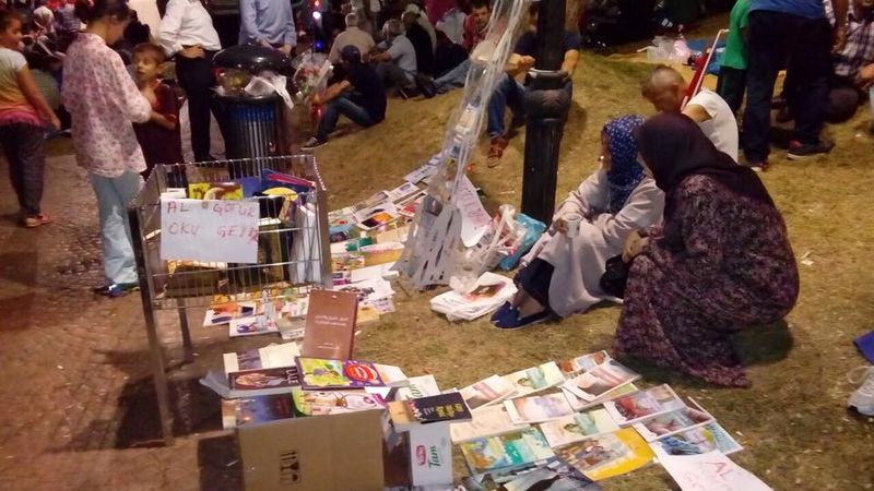 Yıllar Öncesinin Kitapbank'ından Kısıklı'daki Nöbetçi Kütüphane'ye