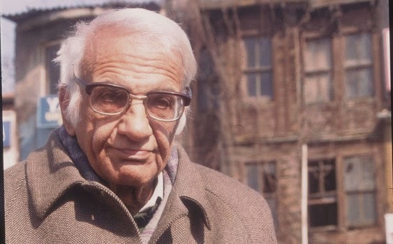 Gittin Taş Atarak Denizlerime