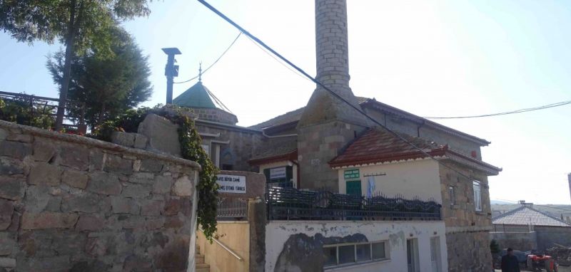 Konya'da Bir Muhabbet Menbaı: Hacı Memiş Efendi