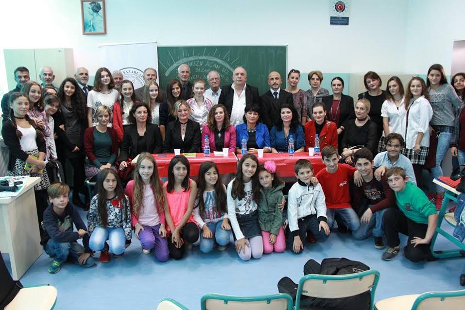 Priştine ve Vıçıtırın'da Edebiyat Buluşması Düzenlendi