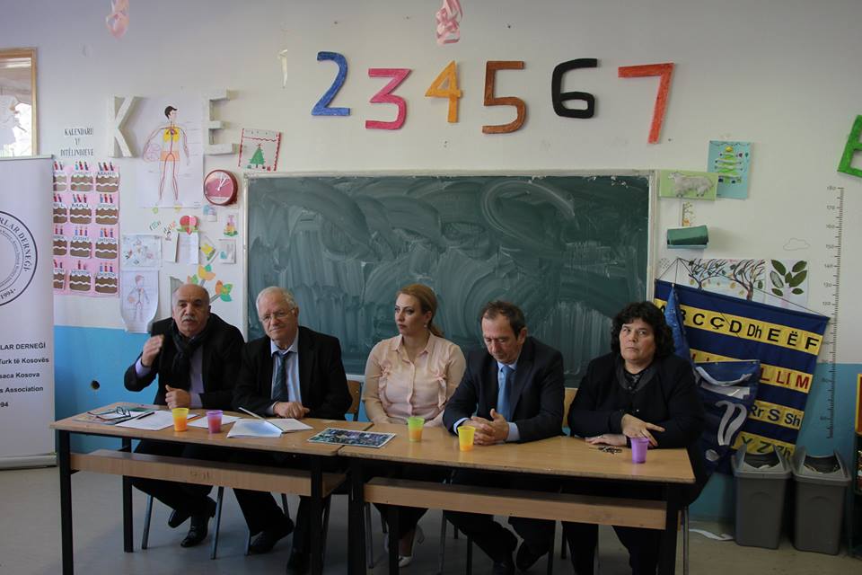 Mitroviça’da Şiire Merhaba Demek