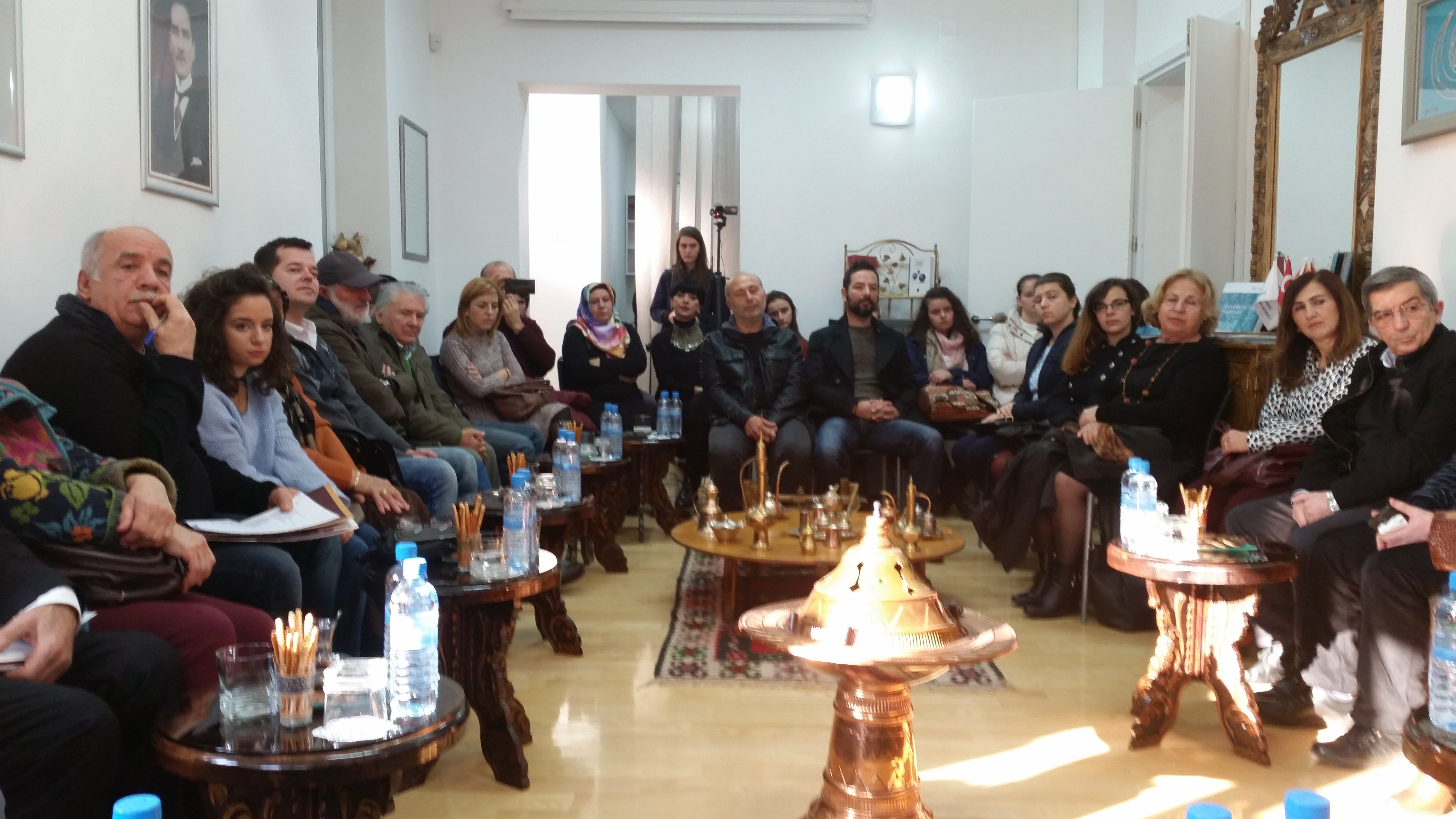 "Sevginden başka bize ne gerek sanki..."