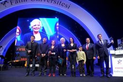 Sinemanın geleceğine Kristal Klaket