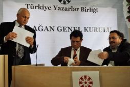 Türkiye Yazarlar Birliği yine İbrahim Ulvi Yavuz dedi