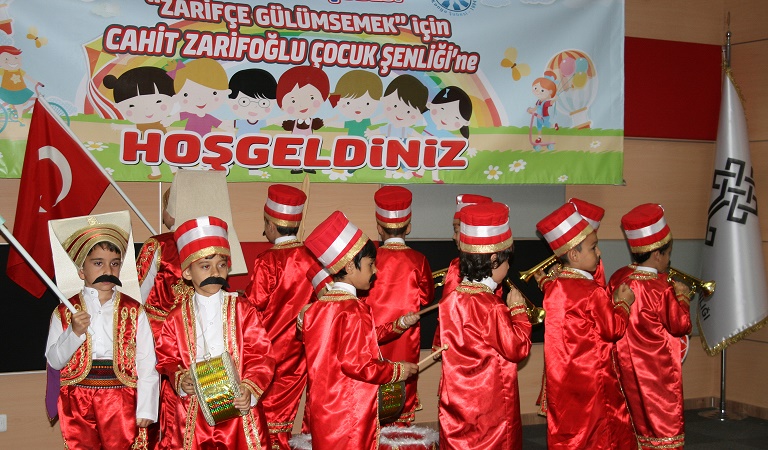 Konyalı Çocuklar Zarif Amcalarını Andılar