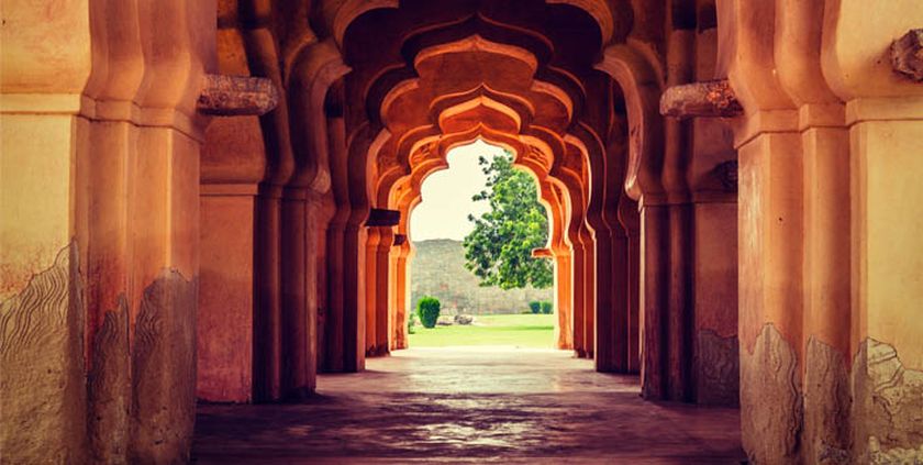 Bilal Kemikli Sufi Şairin İzinde: Şiir ve Hikmet