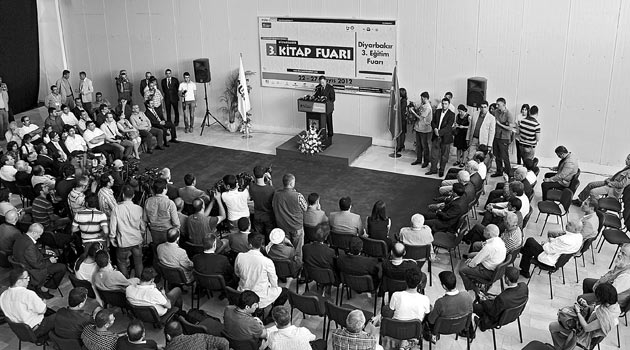 Diyarbakır Kitap Fuarı'nı 98 bin kişi ziyaret etti