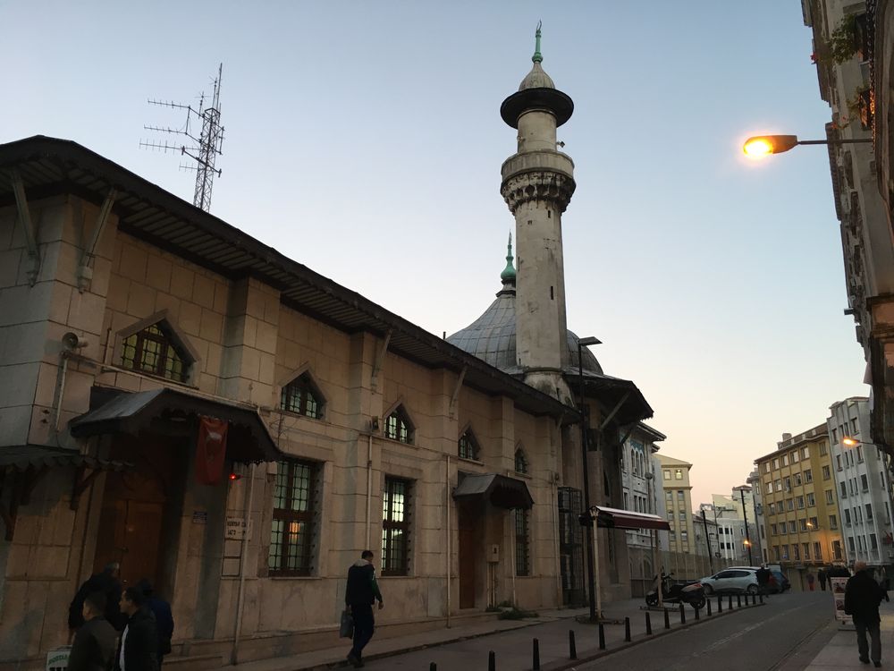 Tarihi Yarımada’da Bir Şehir Yürüyüşü Denemesi