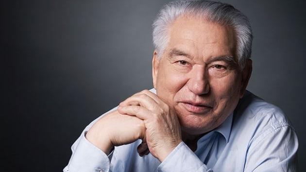 Sarsılmaz bir ahlakın yazarı Aymatov