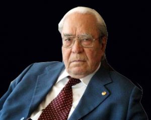 TÜRKSOY'dan Halil İnalcık'a onur madalyası