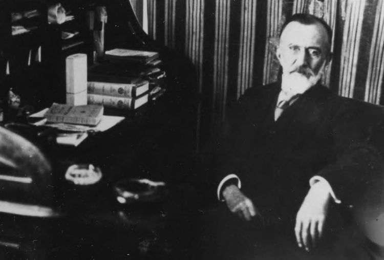 81. Vefat Yıldönümünde Abdülhak Hâmid