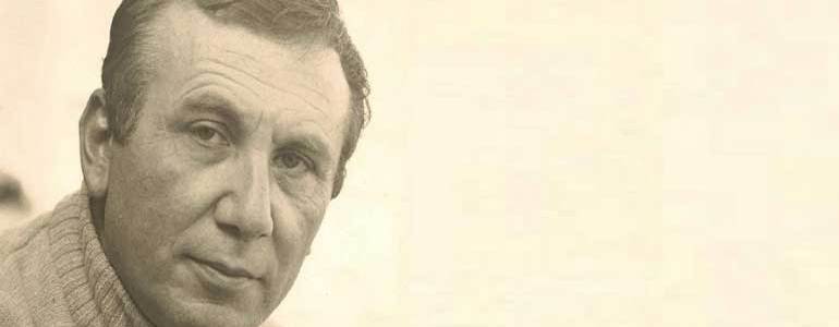 Nizar Kabbani, Fincanı Okuyan Kadın