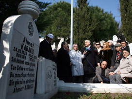 Ahmet Kabaklı anıldı