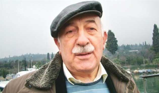 Erdem Bayazıt'ı vefatının 10.yılında rahmetle anıyoruz