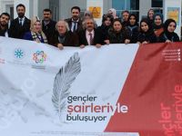 Gençler, şairleriyle buluşmaya devam ediyor