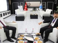 Genel Başkan Arıcan, Rektör Karacoşkun ile bir araya geldi