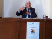 Akbaş: Sanat erdeme açılan kapıdır