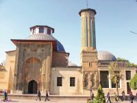 Modern üniversitelerin öncüsü: Nizâmiye medreseleri